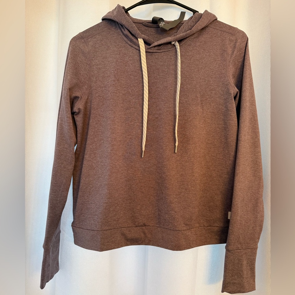 Vuori Women's Halo Essential Hoodie